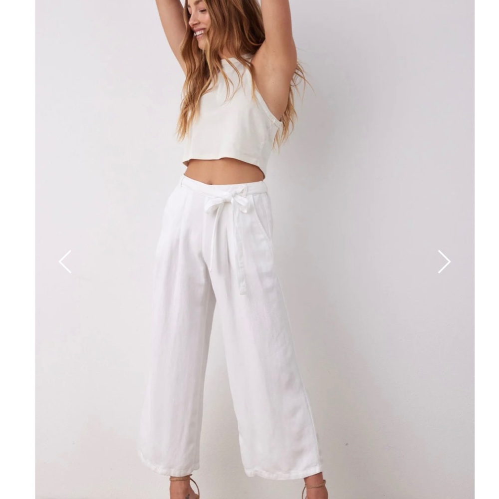 Bella Dahl brand new wide leg, cinched waist rough hem, button,
